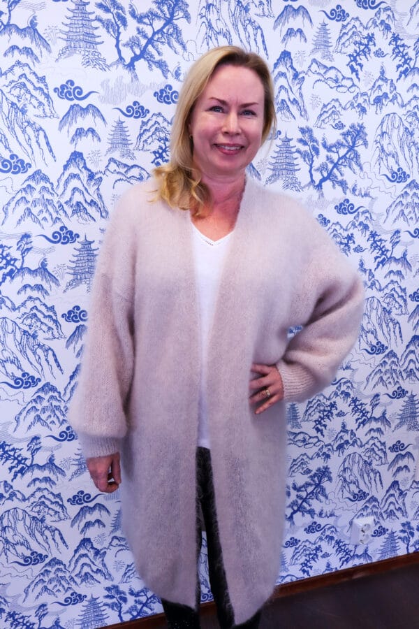 Italialainen Kid Mohair (80%) onesize, pitkä villatakki