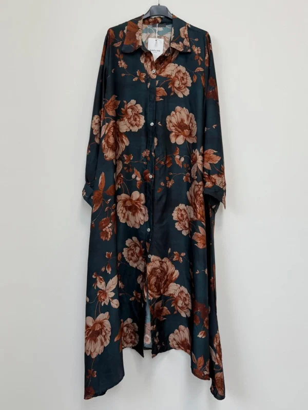 Ruusuinen satiinisilkkimekko onesize