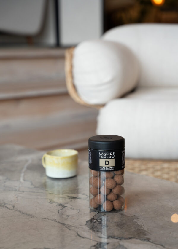 Lakrids by Bülow D – SALT AND CARAMEL (kaksi kokoa)