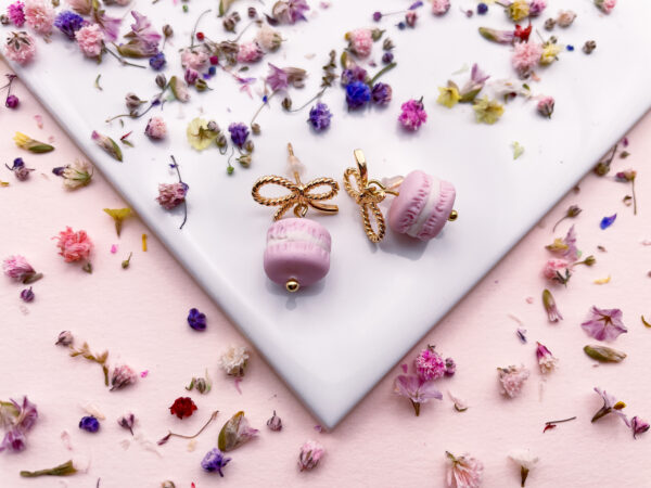 Amaloven Macarons korvakorut