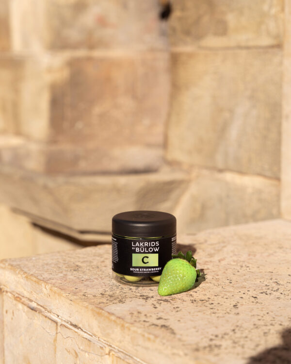 Lakrids by Bülow C – SOUR STRAWBERRY – SMALL 115g